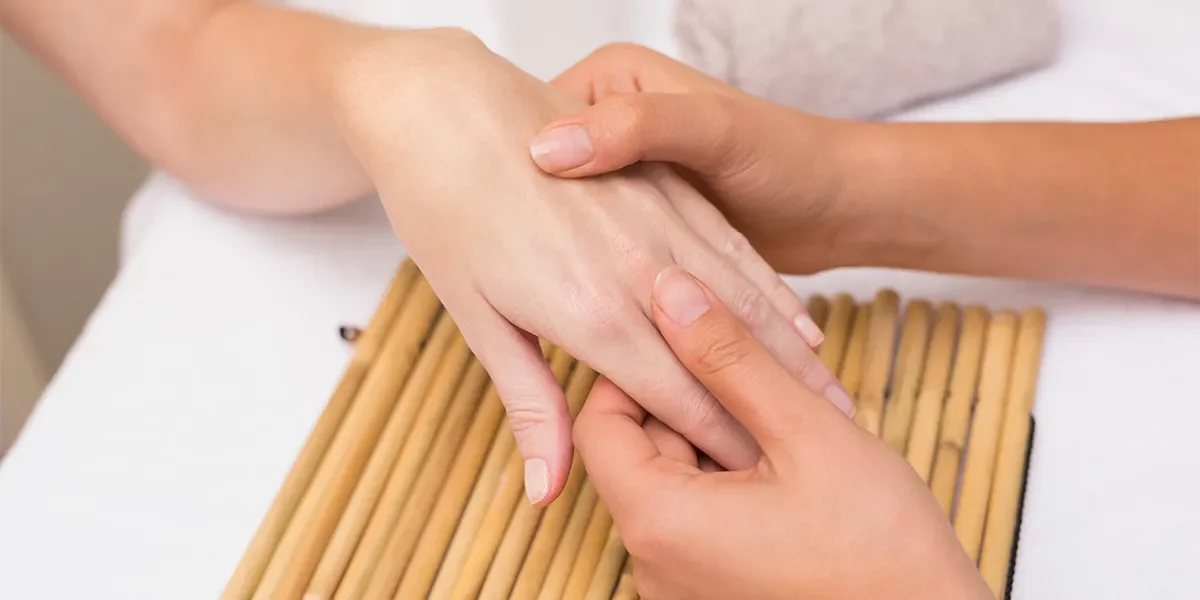 Hand-Massage